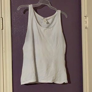 white tank